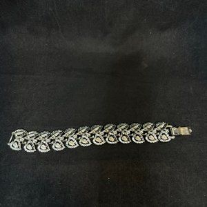 Vintage Coro Pegasus Silver Tone Leaves Paneled Bracelet (4054)